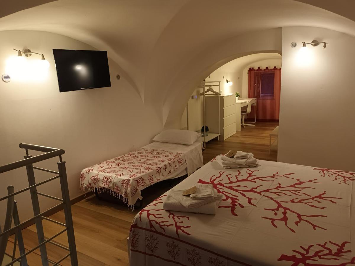 I 3 Principi Al Mulino Apartment Catania Bagian luar foto